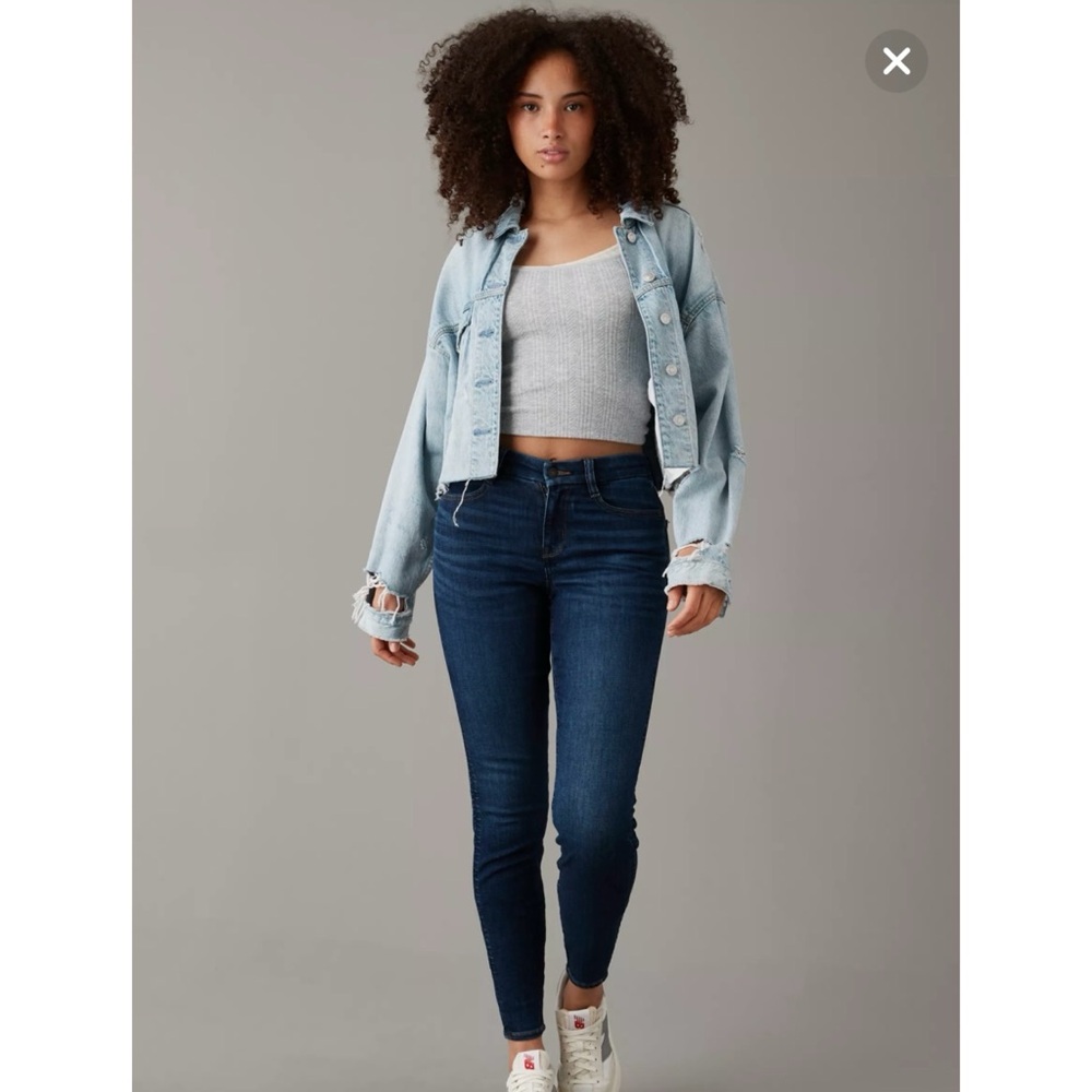 SALE ✨AE Next Level Curvy V-Waist High Rise Jegging
